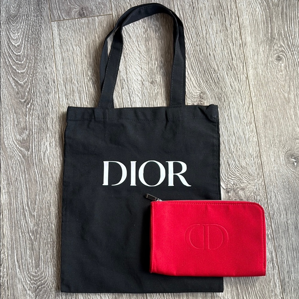 DIOR shopping bag & pouch
